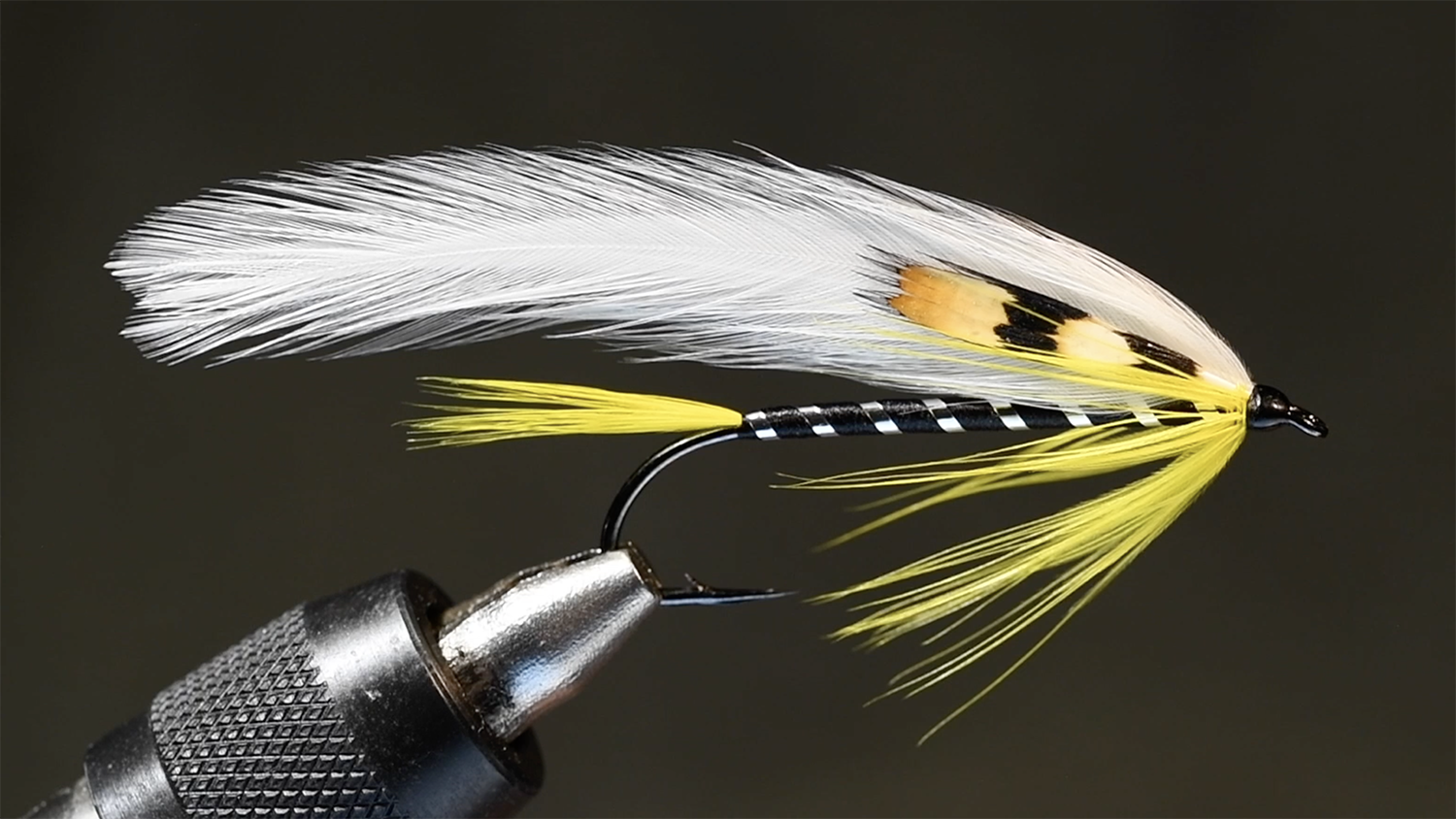 Black Ghost Fly Tying Video Charliesflybox Black ghost fly tying video charliesflybox