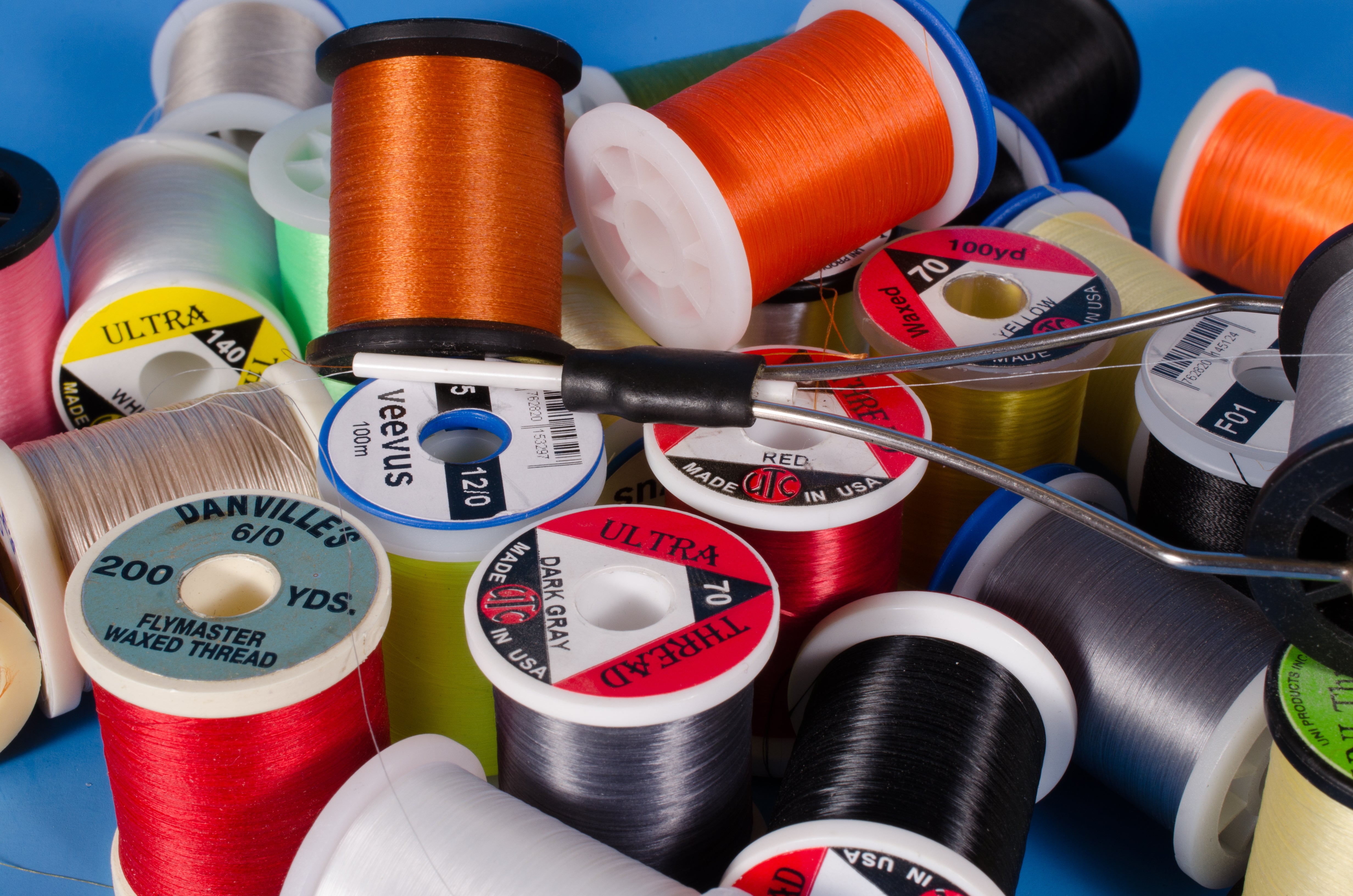 Threadw Thread; A Tangled Mess – charliesflybox