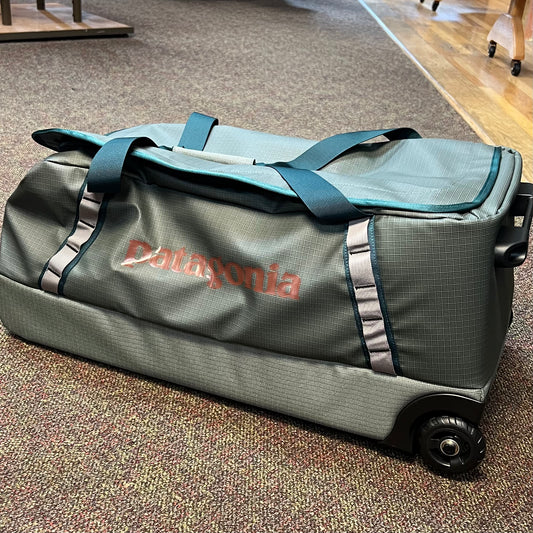 Patagonia Black Hole Wheeled Duffel 70L