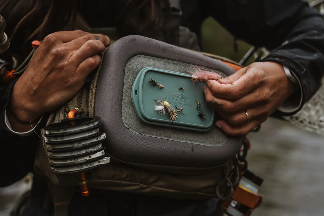 Fishpond Tacky Grande Fly Dock Mag Pad